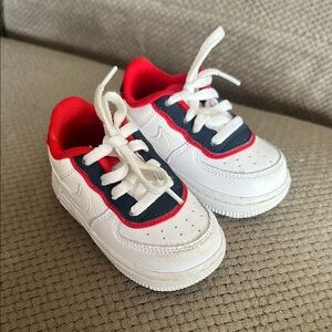 Nike White and Blue Low-Top Sneakers